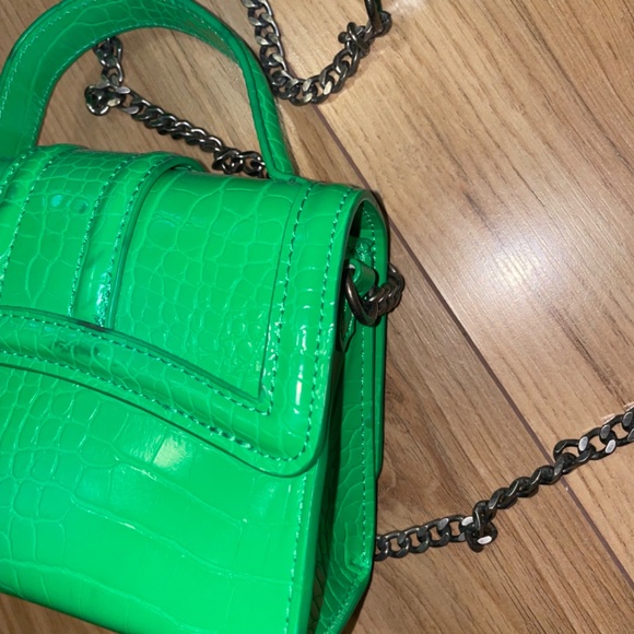 Zara bright green mini City Bag - Picture 8 of 9